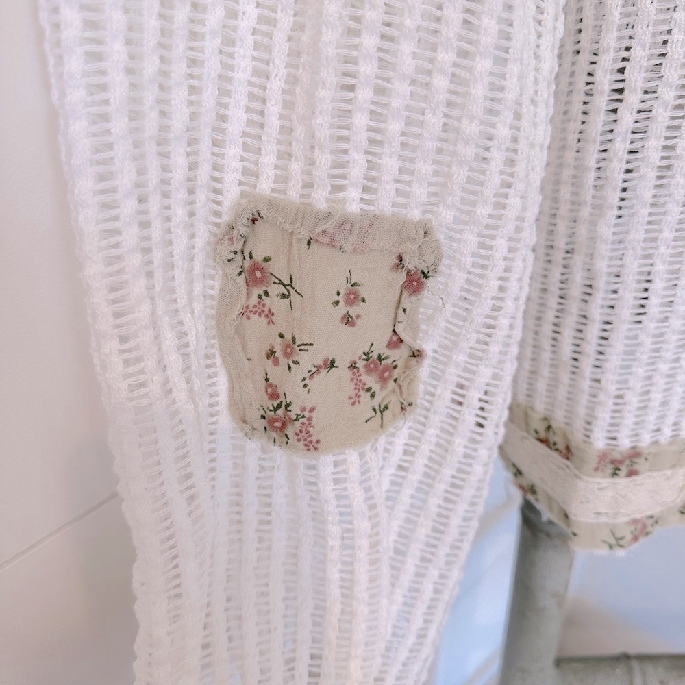 RESTOCKED POL: Floral Patchwork Knit Hooded Jacket/ Top with draw string. - Picture 6 of 9